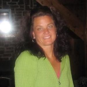 Meet your Posher, Melia